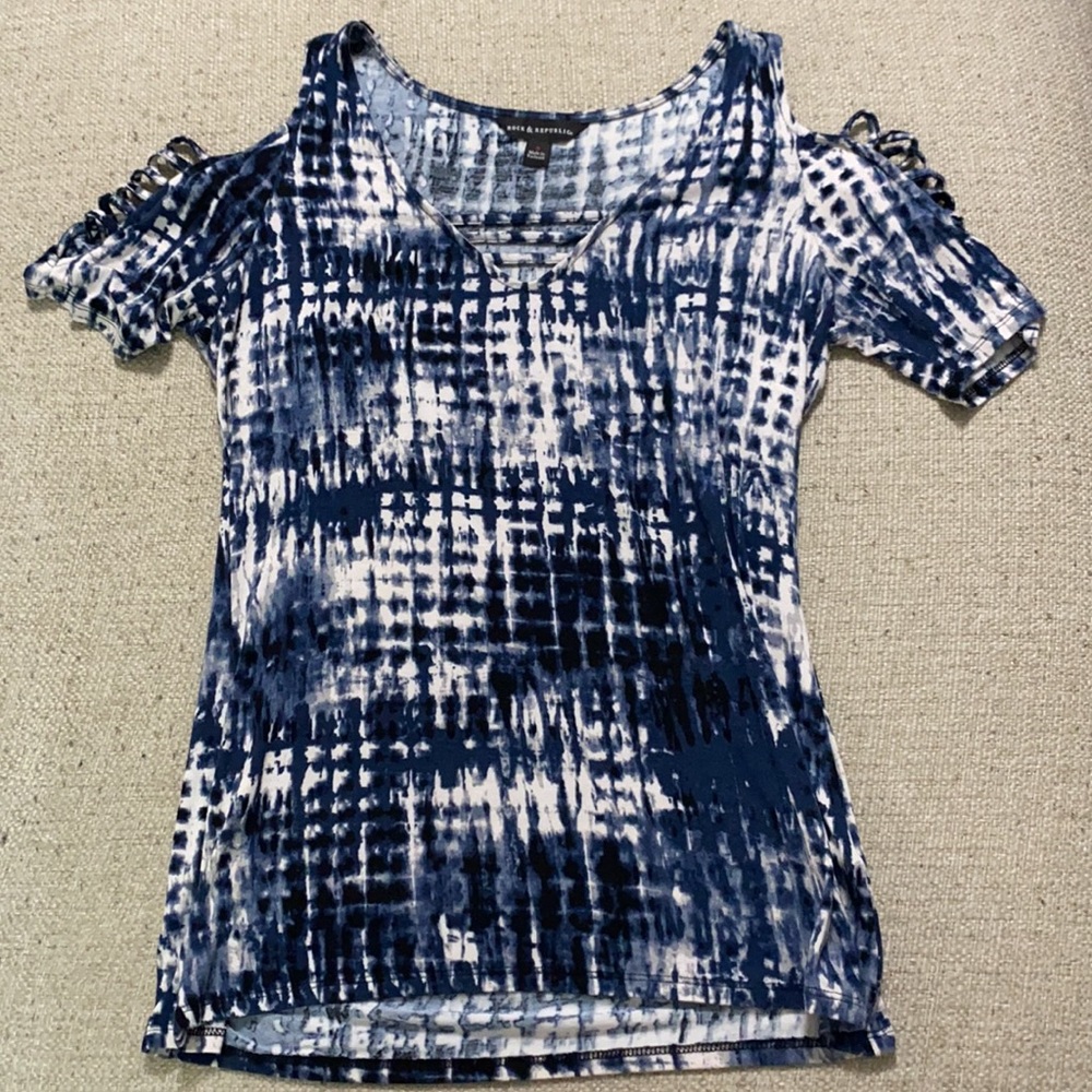 Rock & Republic Blue White Tie Dye Strappy Cold Shoulder Rayon Top Small S